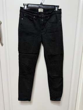 J. Crew 8" Toothpick size 27 black denim jeans excellent preloved condition